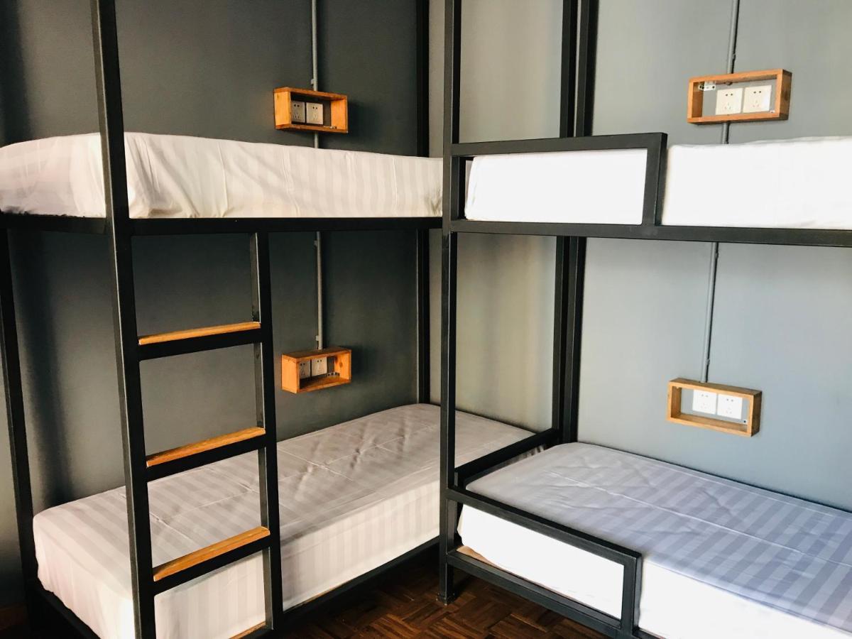 Alobar1000 Hostel กาฐมาณฑุ ภายนอก รูปภาพ