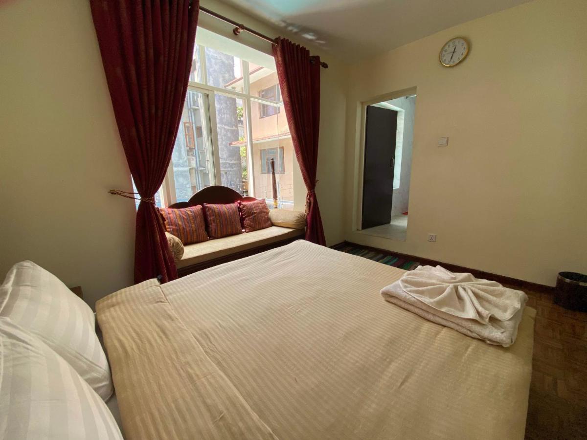 Alobar1000 Hostel กาฐมาณฑุ ภายนอก รูปภาพ